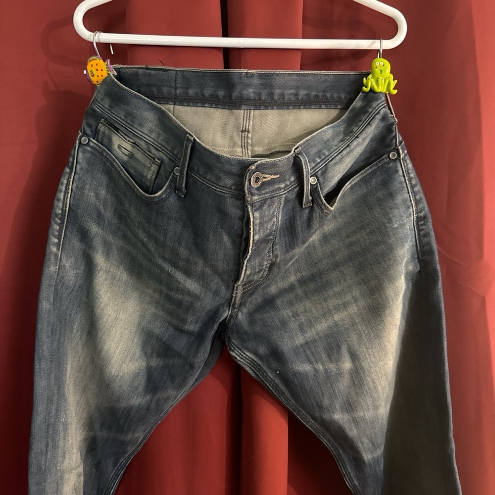 Levi's Dark Wash Relaxed Fit Jeans